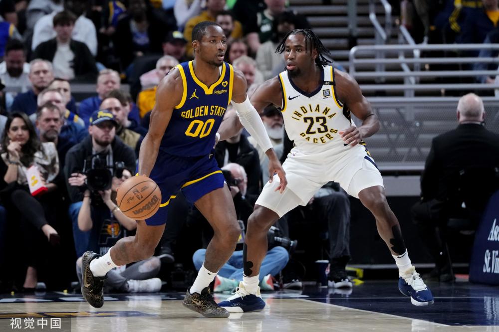 与此同时 与此同时