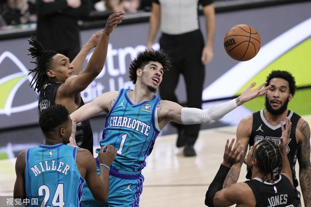 的短短三个 的短短三个