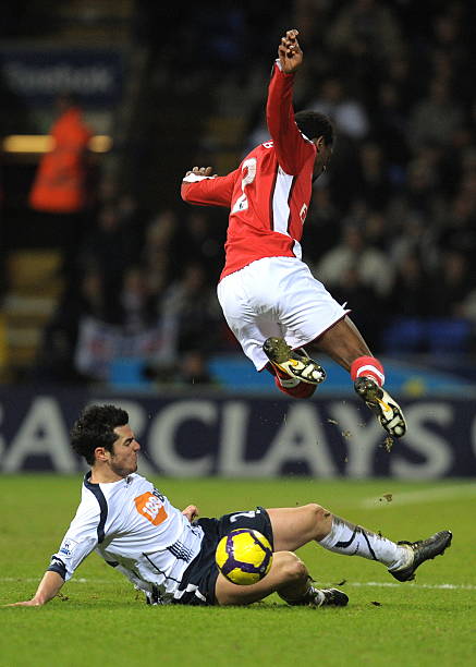 加盟比利时 加盟比利时